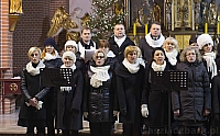 Koncert kolęd w dużym kościele